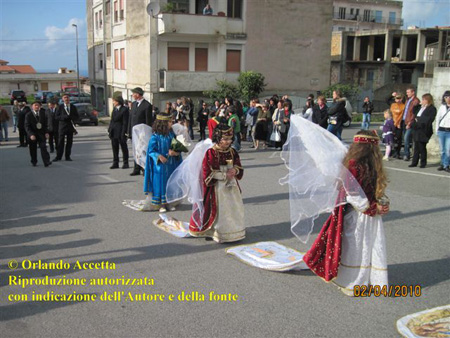 Processione Venerdì 2.4.2010 Copia (28)