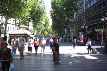 54 - La Grande  in Ramblas